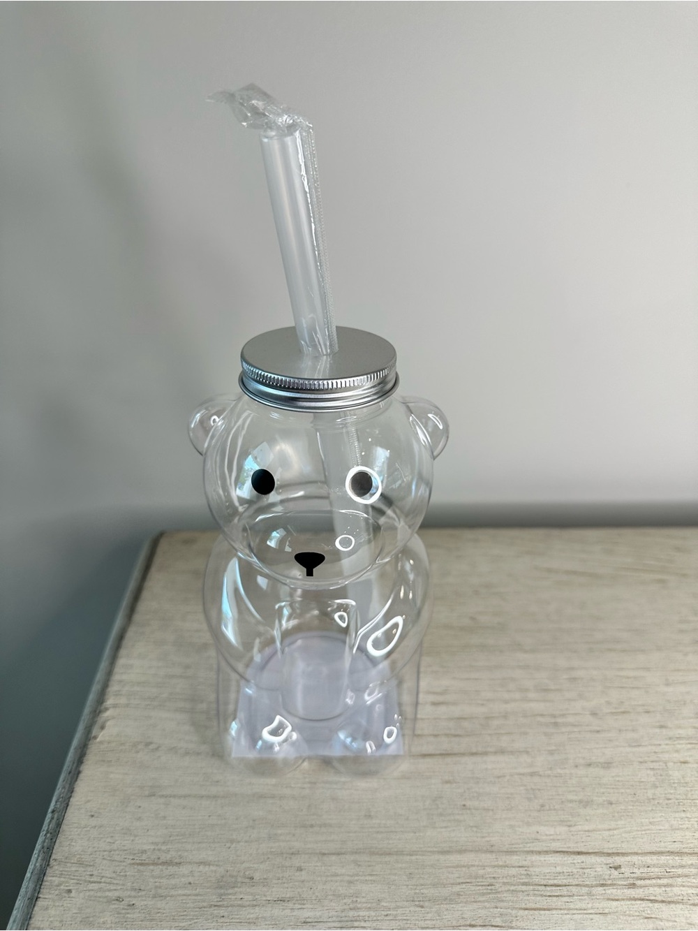 Clear Bear-Shaped Drinking Bottle with Lid and Straw